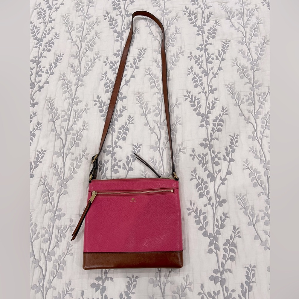 Bag/ purse/ pink/ brown/ Fossil/ crossbody/ leather